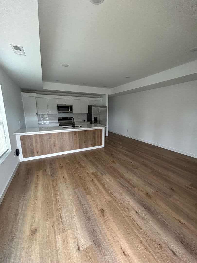 Inman Apartment: Brother Arthur Trail