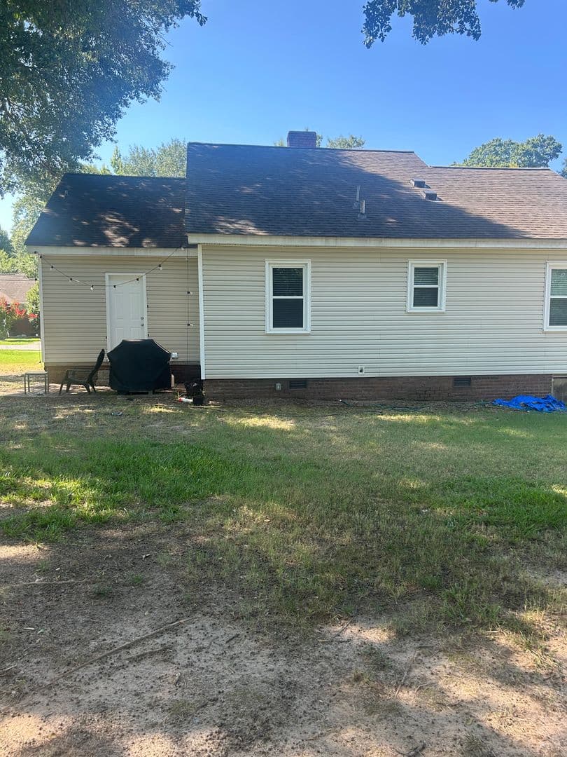 Simpsonville House: 204 Richardson Street