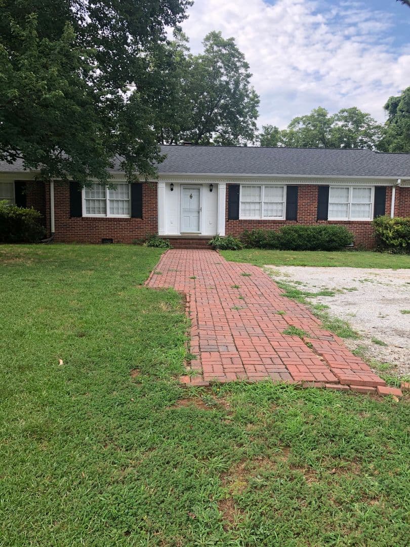 Mauldin House: 129 Sunset Drive