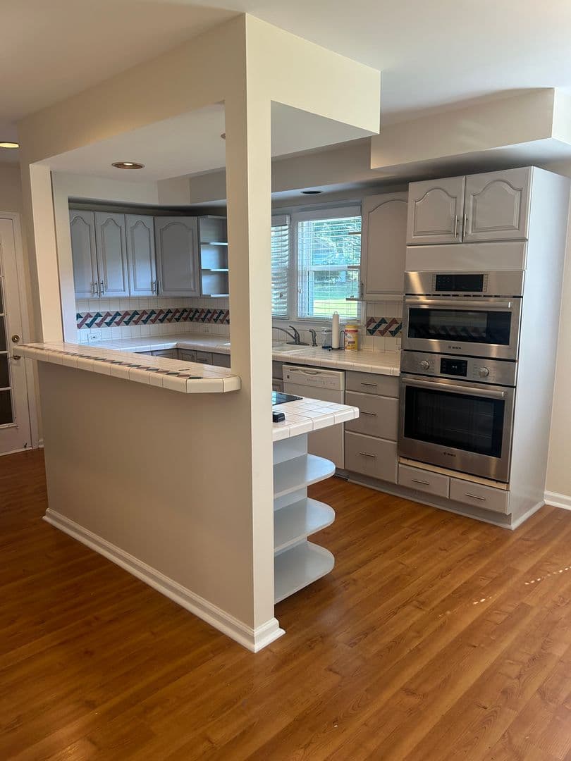 Simpsonville House: 204 Richardson Street