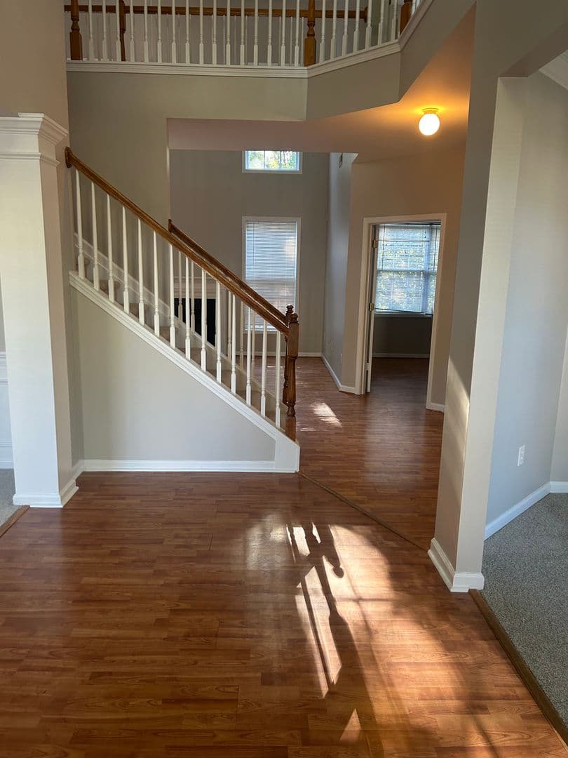 Greenville House: 107 Saddlebrook Lane