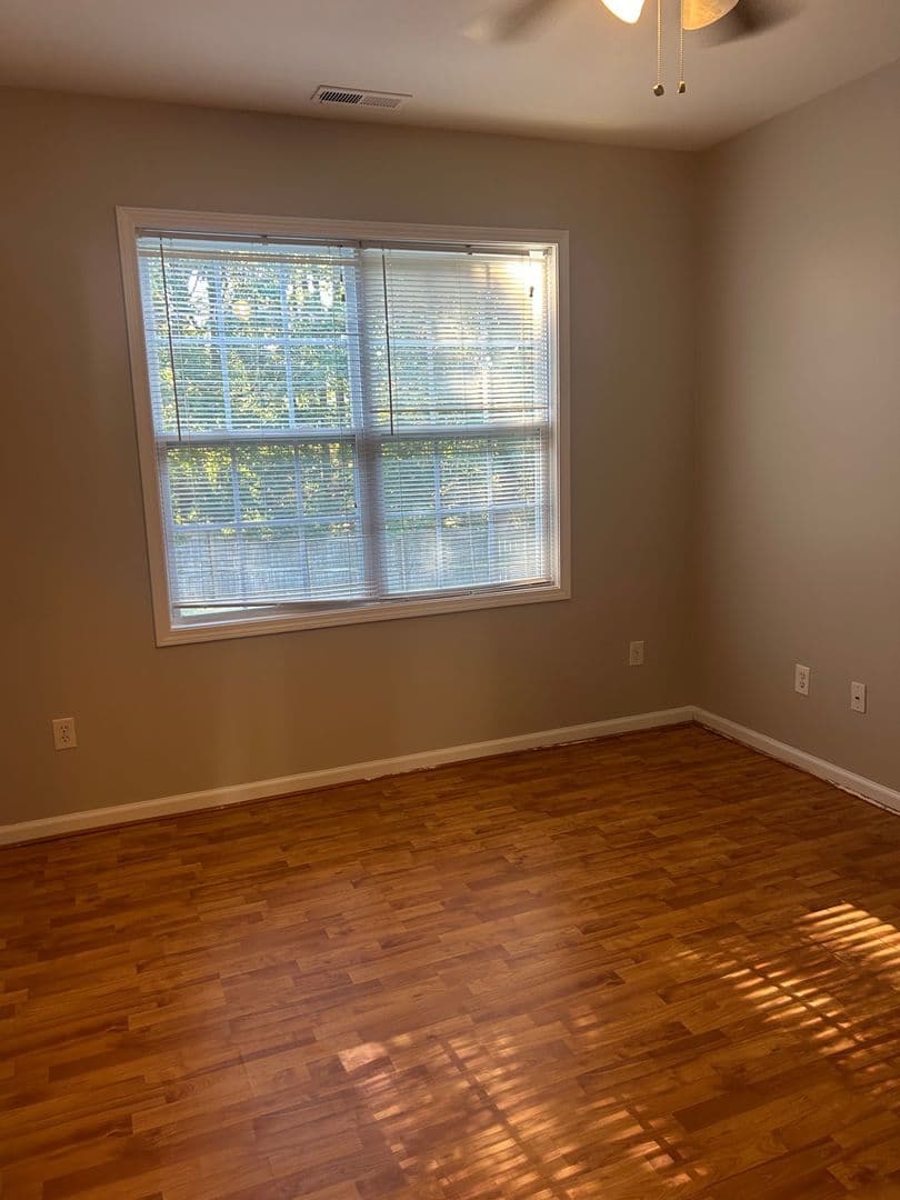 Greenville House: 107 Saddlebrook Lane