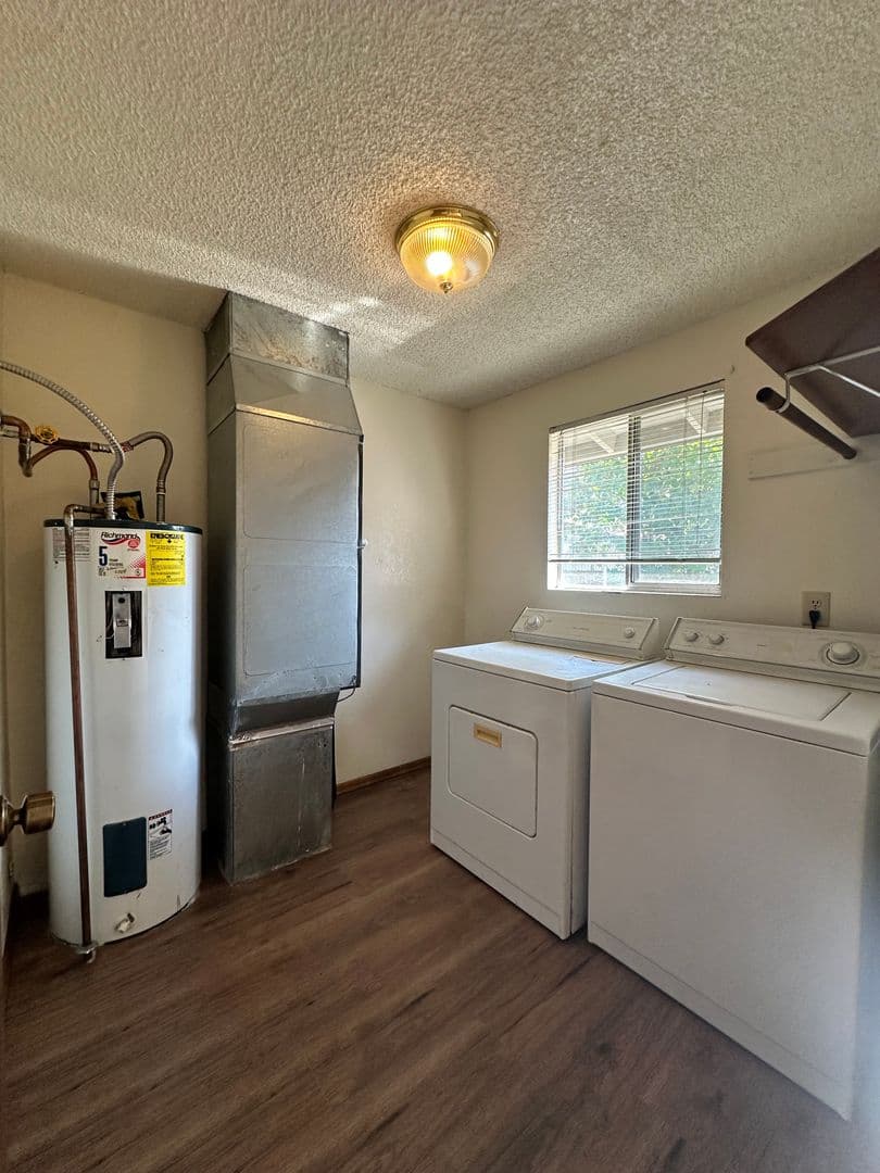 Wenatchee Apartment: 340 Pear ln