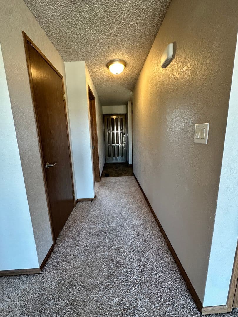 Wenatchee House: 1826 Rocklund Dr. #A