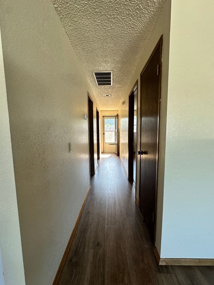 Wenatchee Apartment: 340 Pear ln