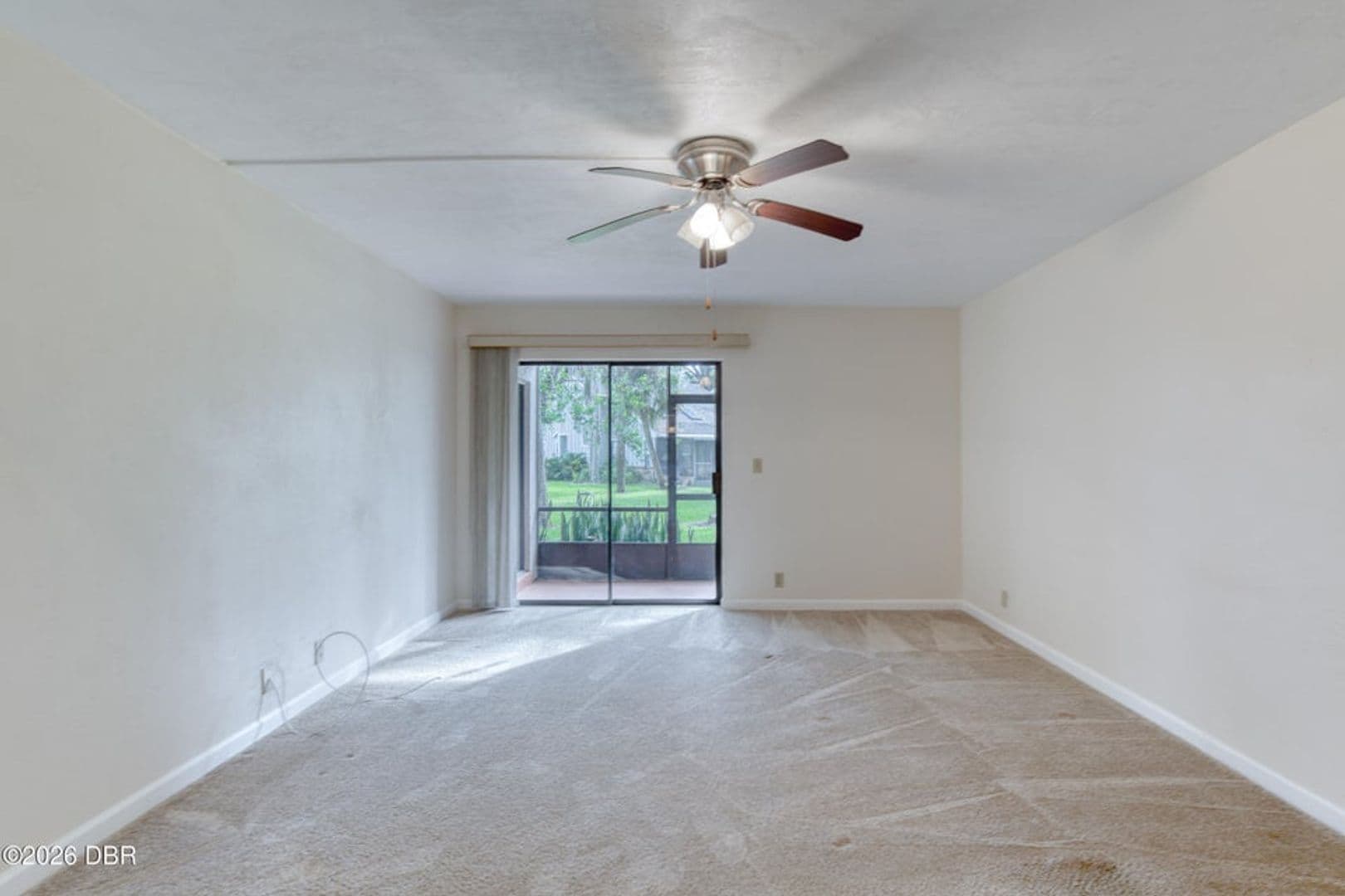 Daytona Beach House: 102 Bob White Court 4