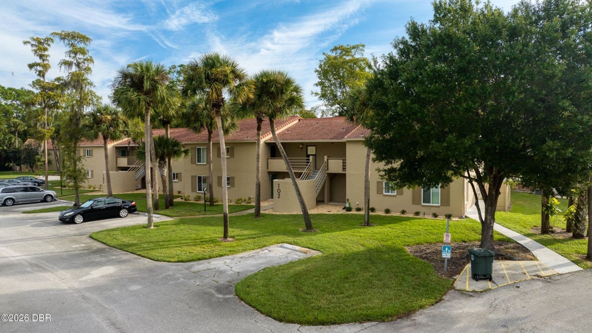 Daytona Beach House: 102 Bob White Court 4