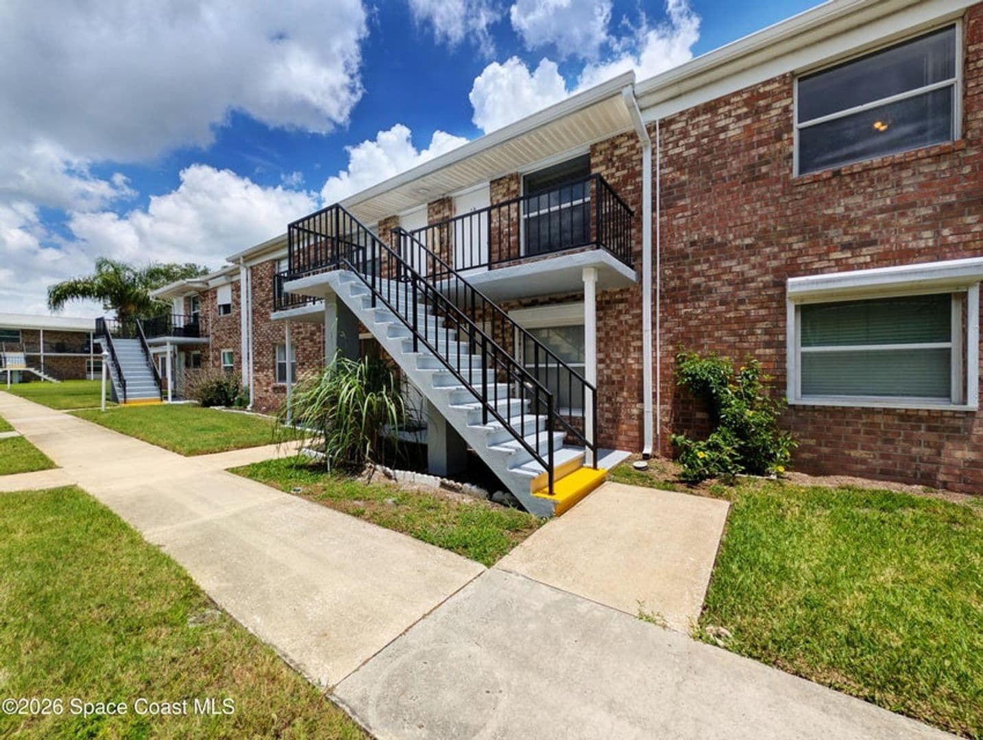 Titusville House: 190 E Olmstead Drive E10