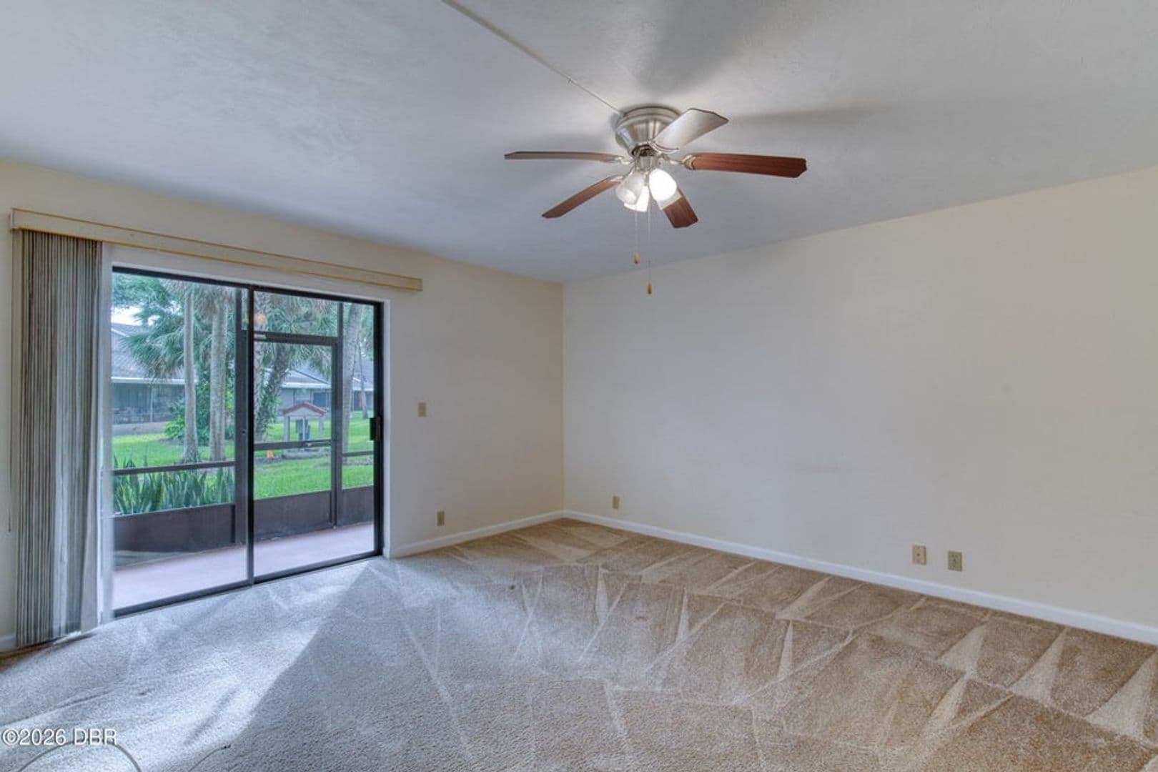 Daytona Beach House: 102 Bob White Court 4