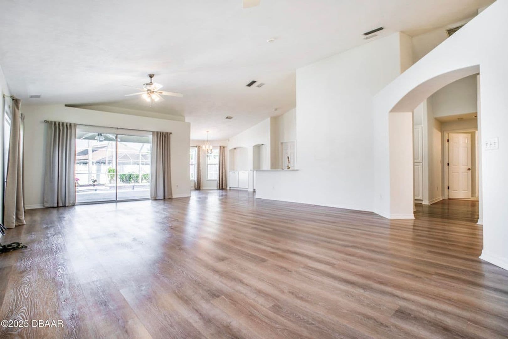 Port Orange House: 6115 Sabal Point Circle