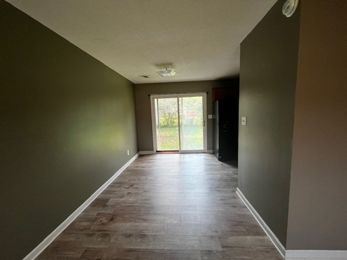 Cleveland House: 159 Durkee Rd NE