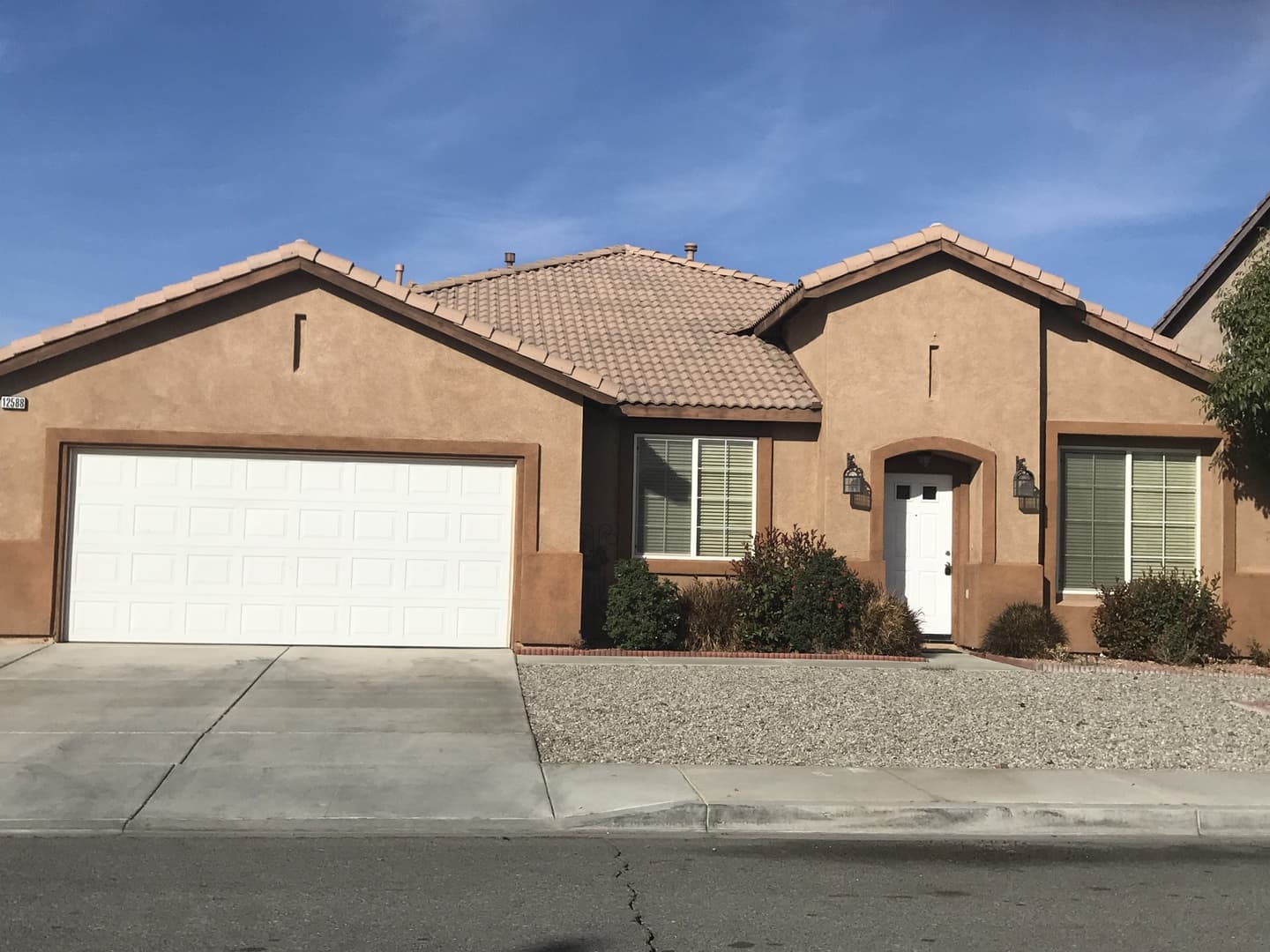 Victorville House: 12588 Elton St.