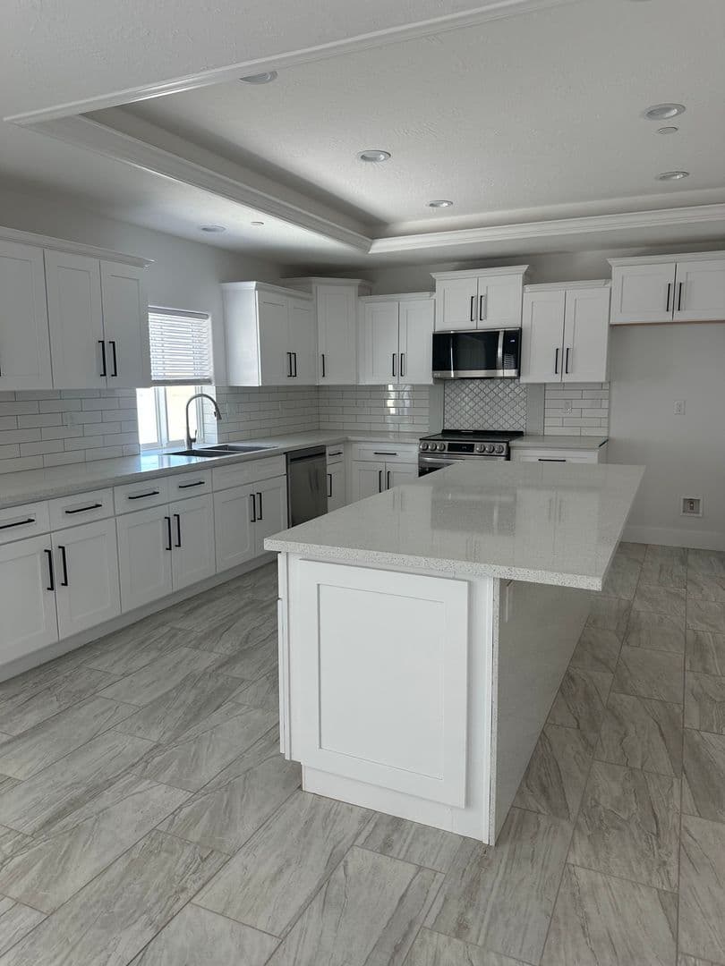 Oro Grande House: 24445 National Trails Hwy