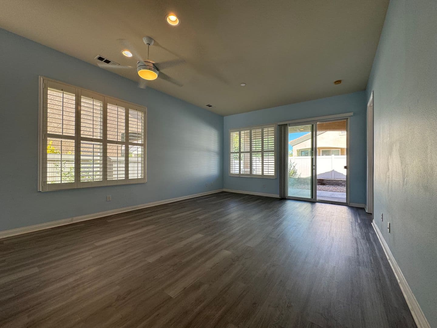 Apple Valley House: 10616 Lanigan Rd