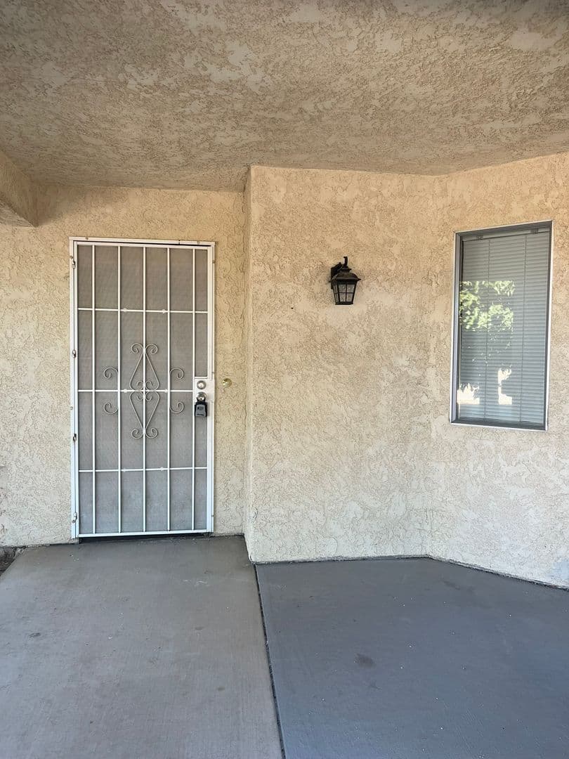 Victorville House: 16413 Solvang Ave.