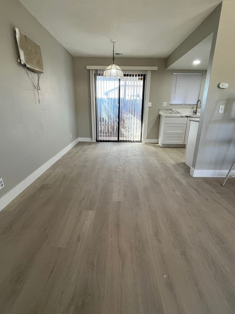 Apple Valley House: 20460 RImrock Road #1