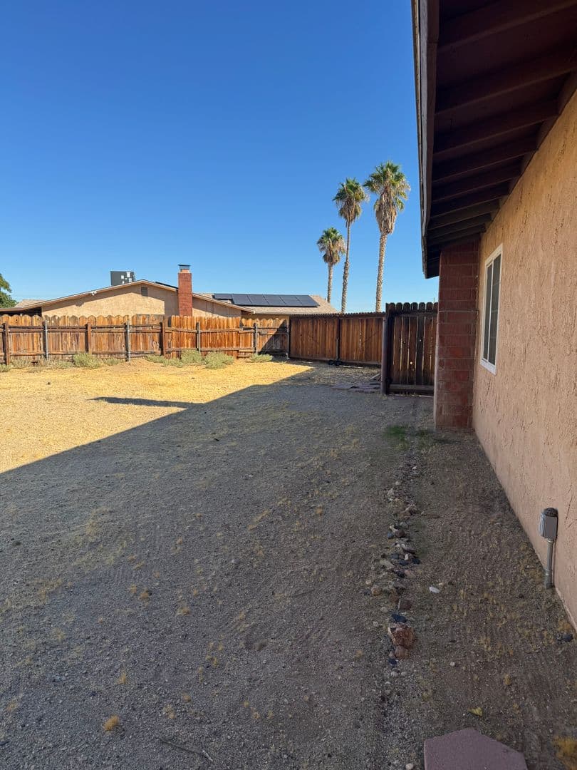 barstow House: 2032 Notre Dame ct