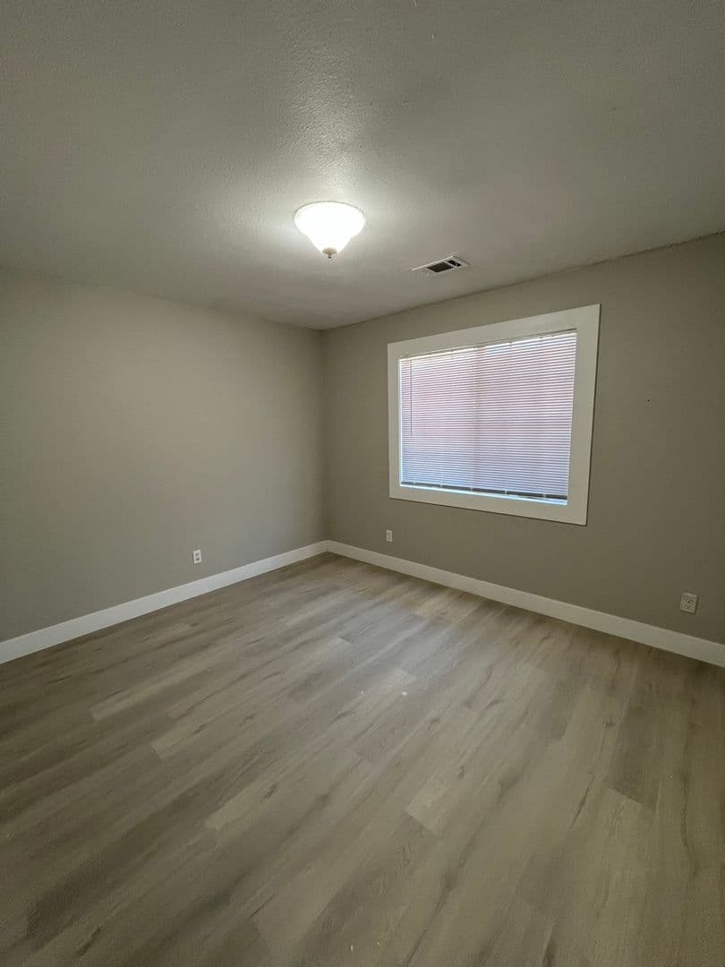 Apple Valley House: 20460 RImrock Road #1