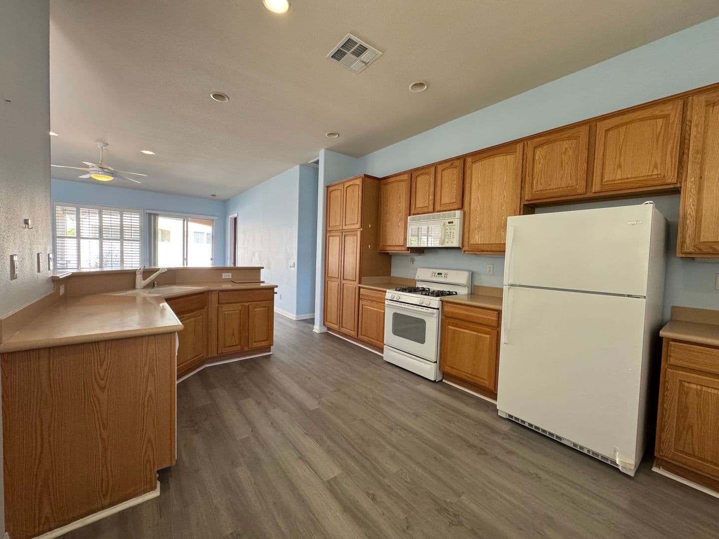 Apple Valley House: 10616 Lanigan Rd