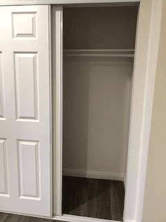 Barstow Apartment: 117 Otis Ave.