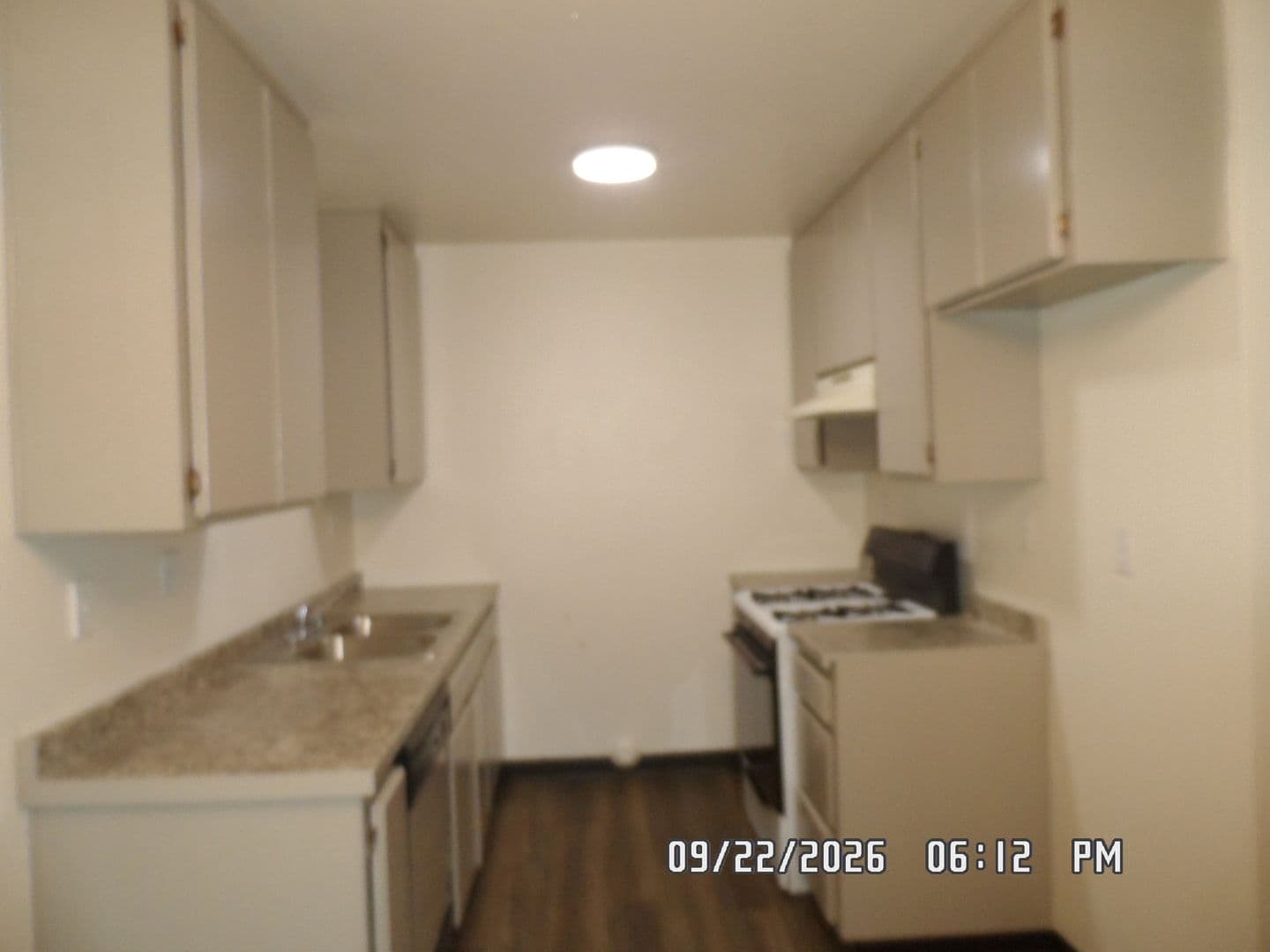 Apple Valley Apartment: 18344 Taloga Road