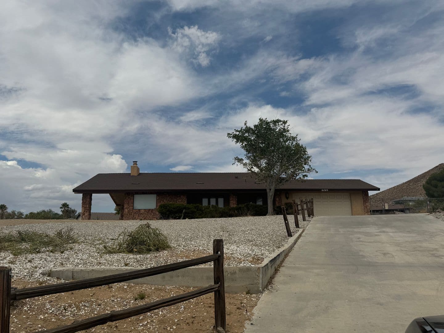 Apple Valley House: 16382 Kamana Court