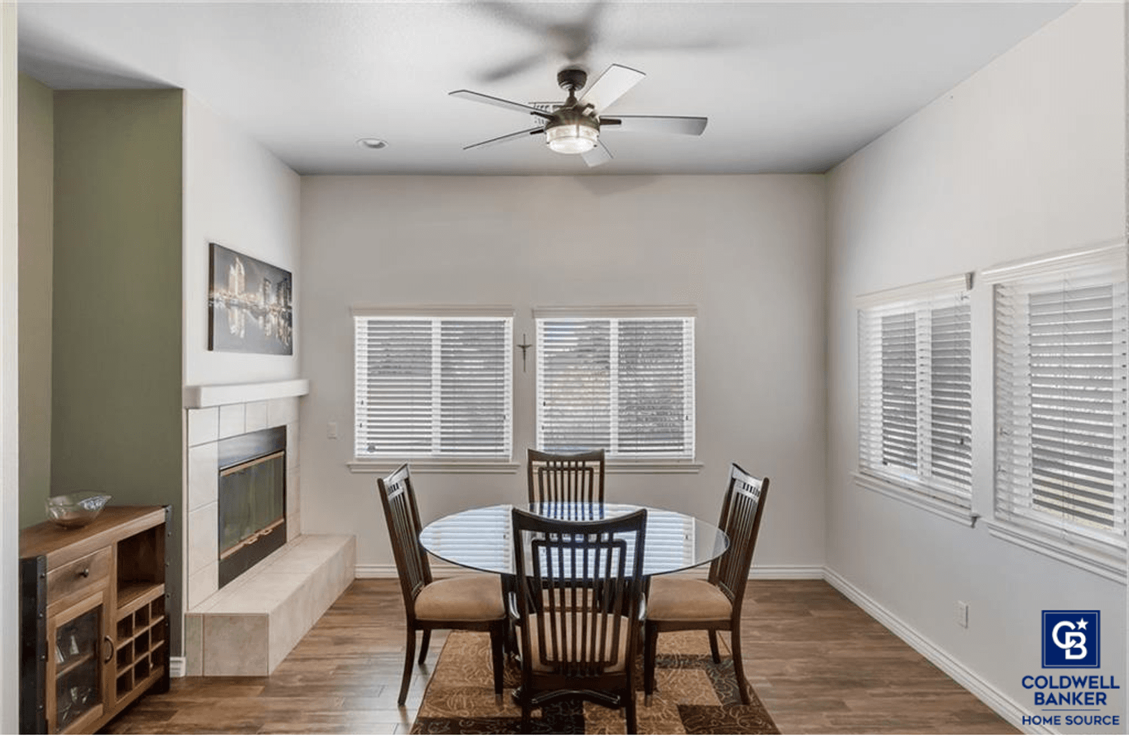 Apple Valley House: 19274 Kanbridge St.