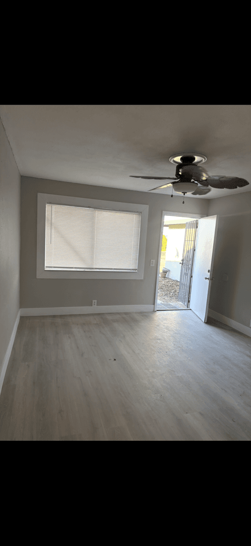 Barstow House: 1716 Church St