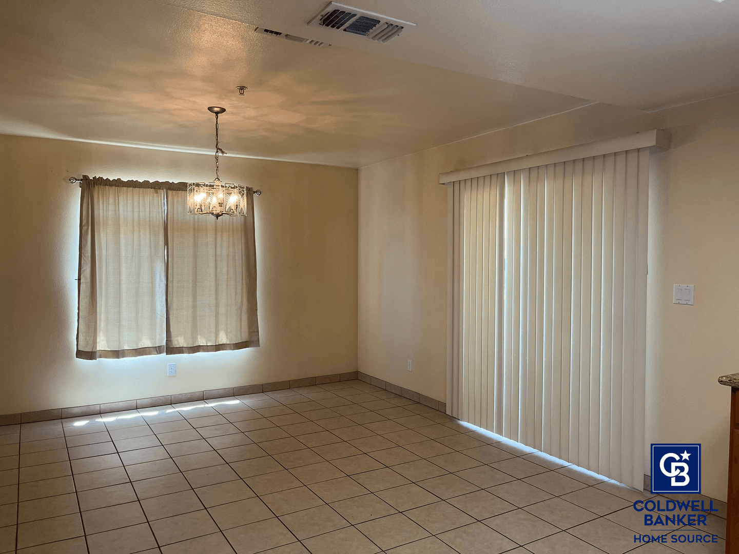 Apple Valley Apartment: 16181 Tuscola Rd