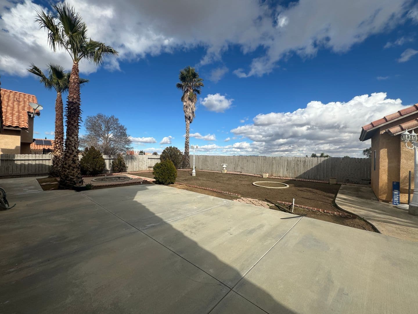 Victorville House: 12715 Sundown Rd.
