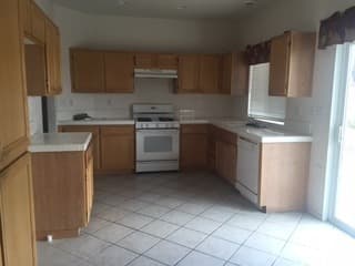 Victorville House: 12866 Brookdale St