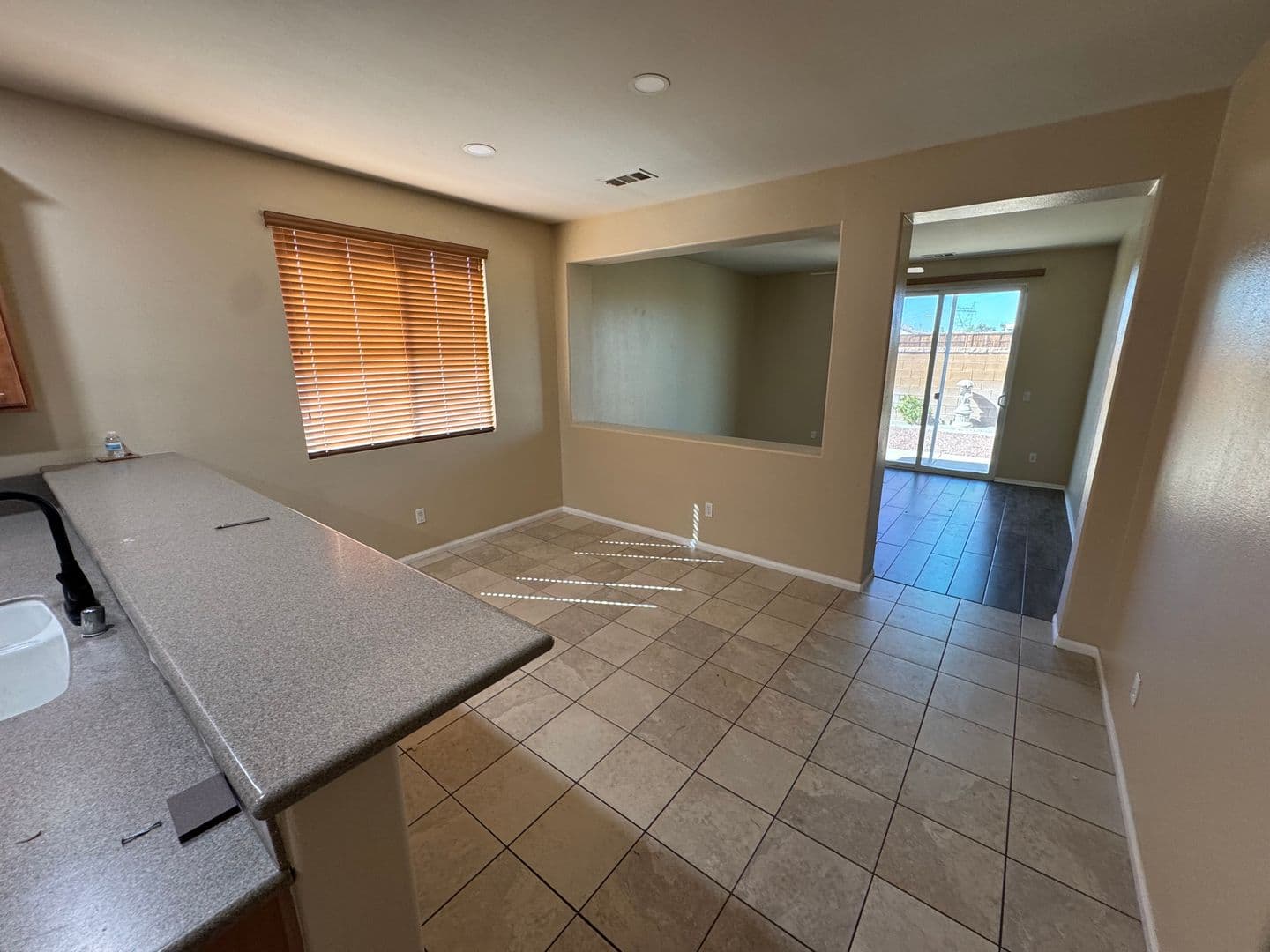 Victorville House: 16636 Desert Lily Street