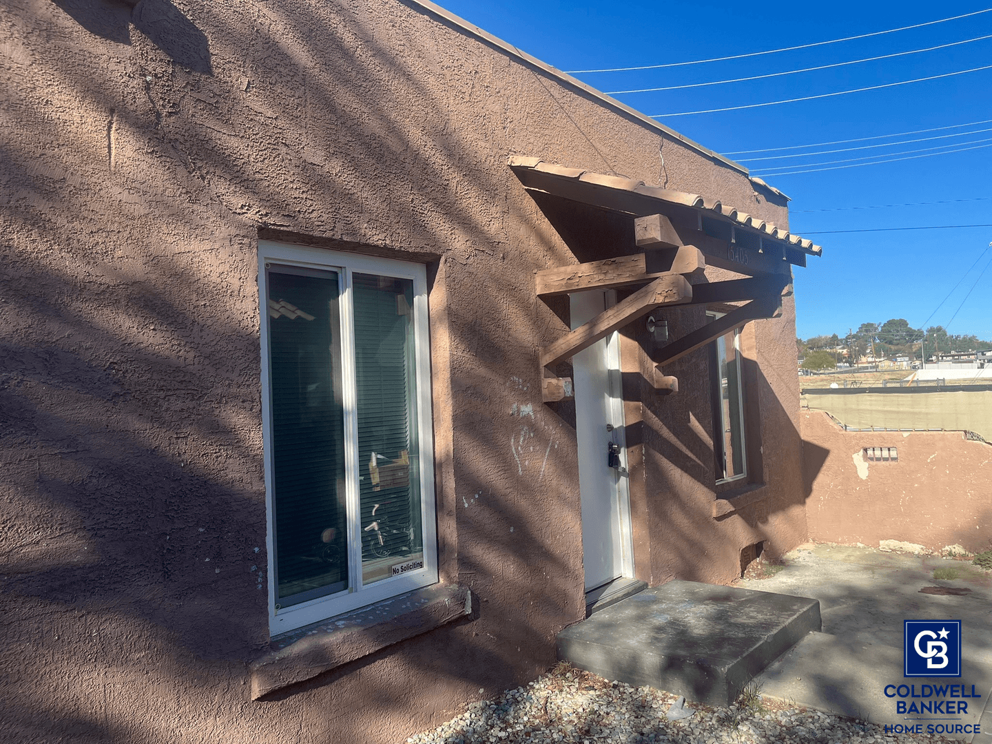 Victorville Apartment: 15405 Hesperia Rd