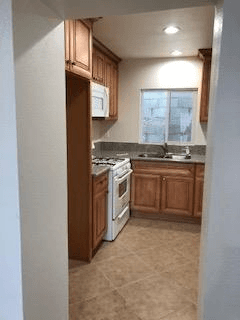 Barstow Apartment: 117 Otis Ave.