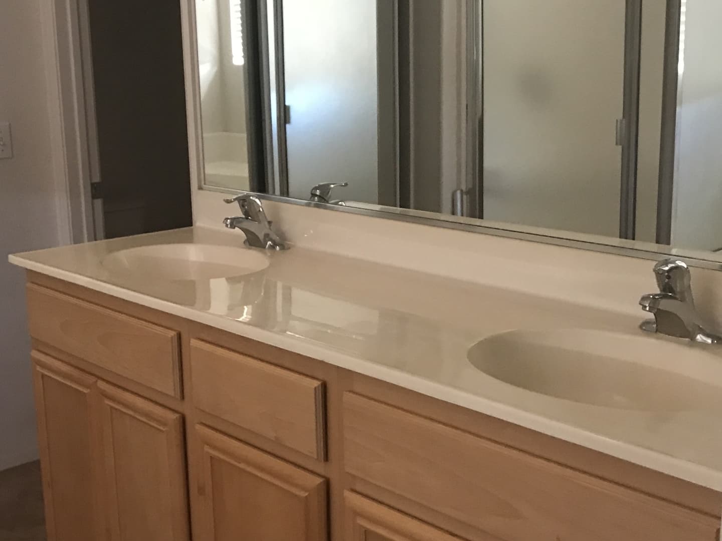 Victorville House: 12588 Elton St.