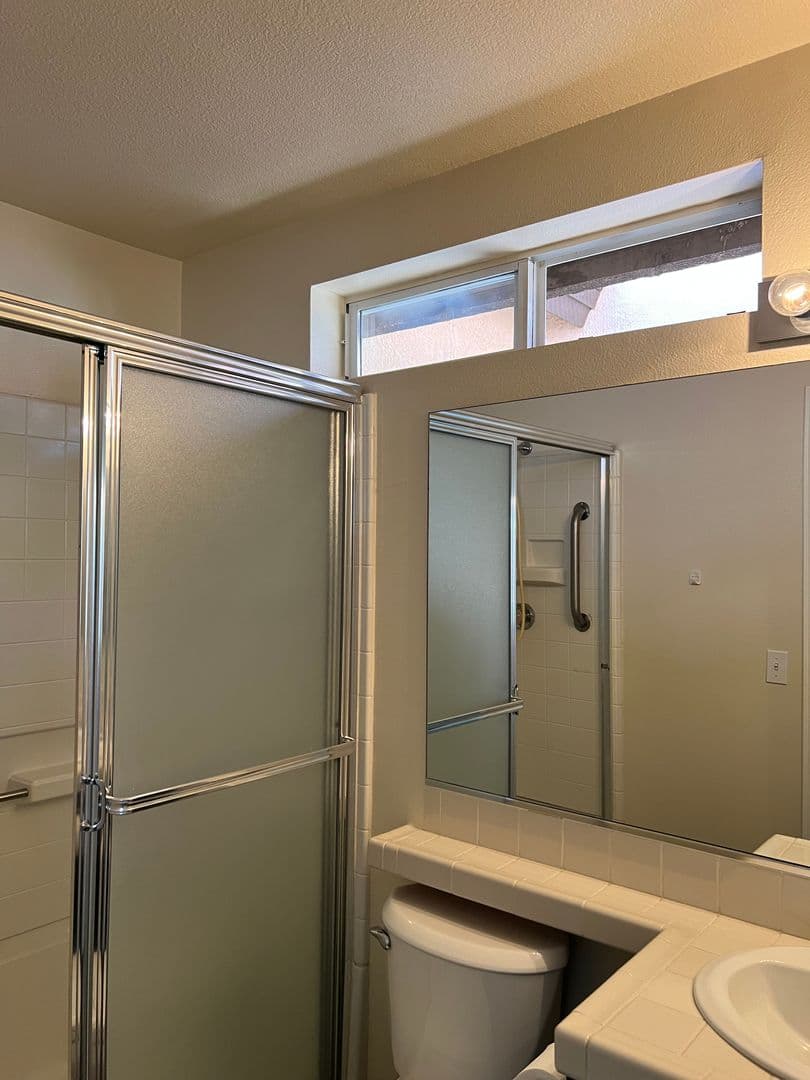 Apple Valley House: 11531 Oak Street