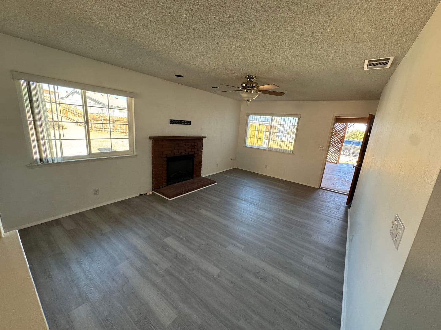 barstow House: 2032 Notre Dame ct