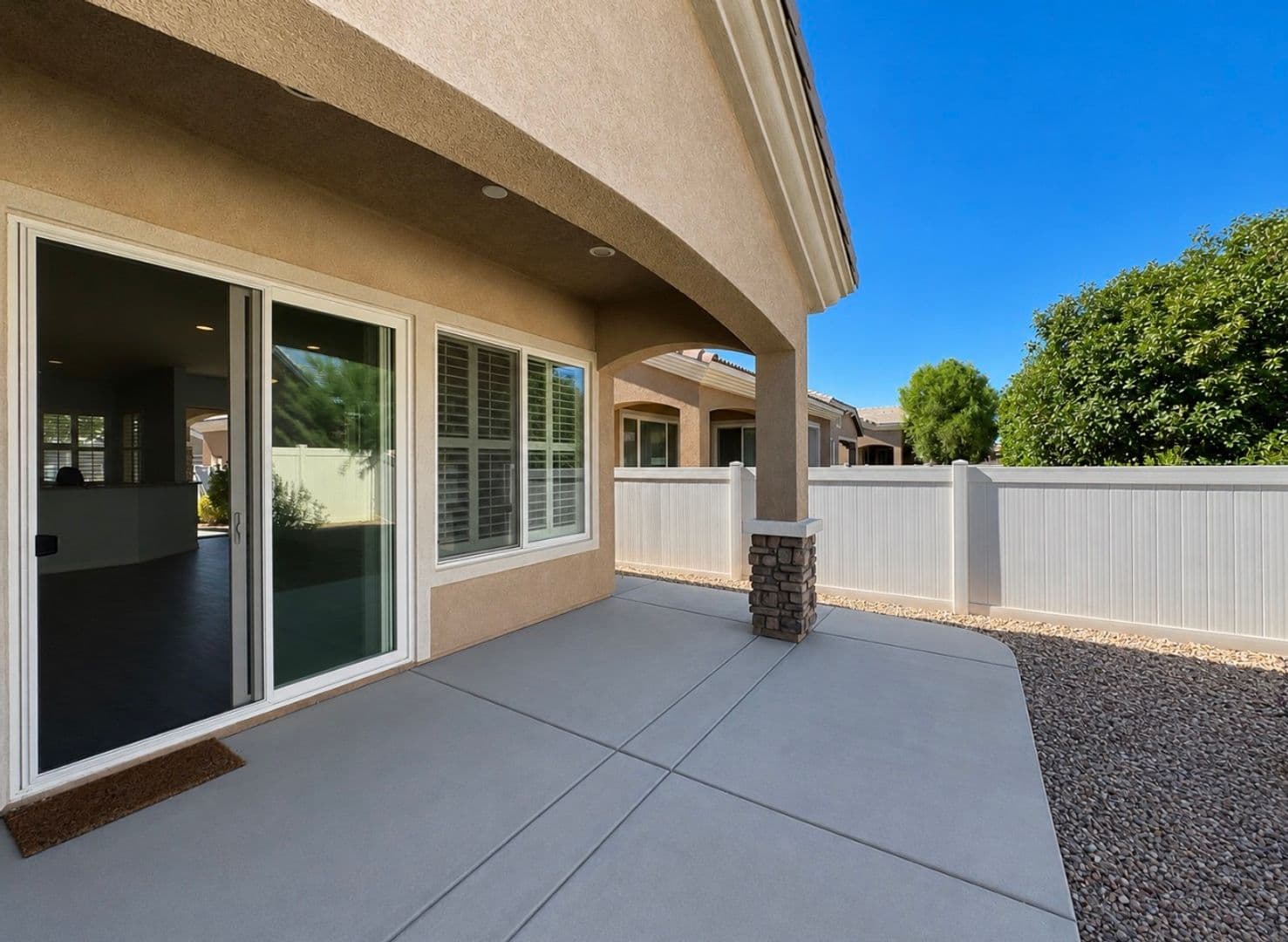Apple Valley House: 10616 Lanigan Rd