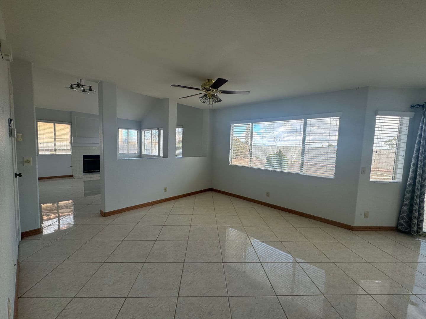 Victorville House: 12715 Sundown Rd.