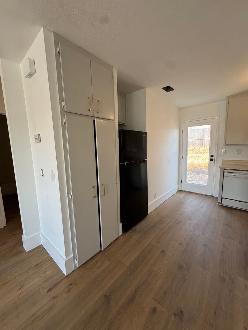 Apple Valley Apartment: 15757 Olalee Road