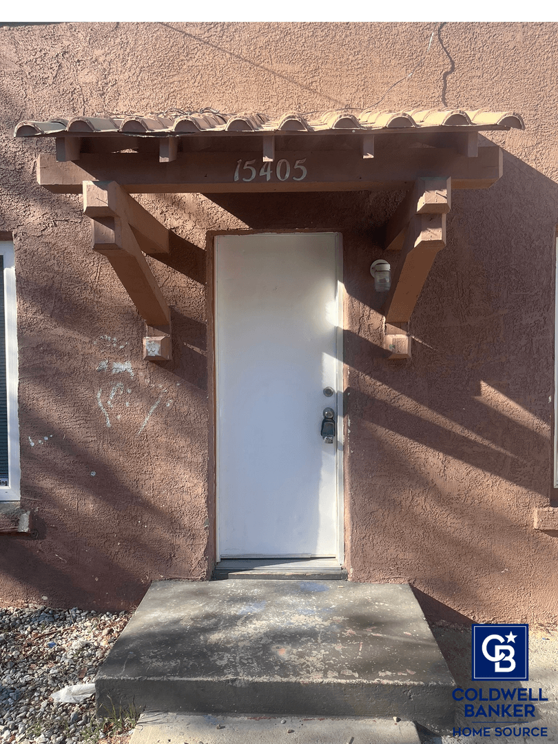 Victorville Apartment: 15405 Hesperia Rd