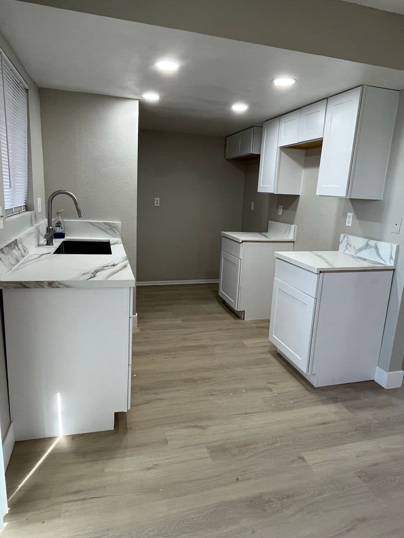 Apple Valley House: 20460 RImrock Road #1