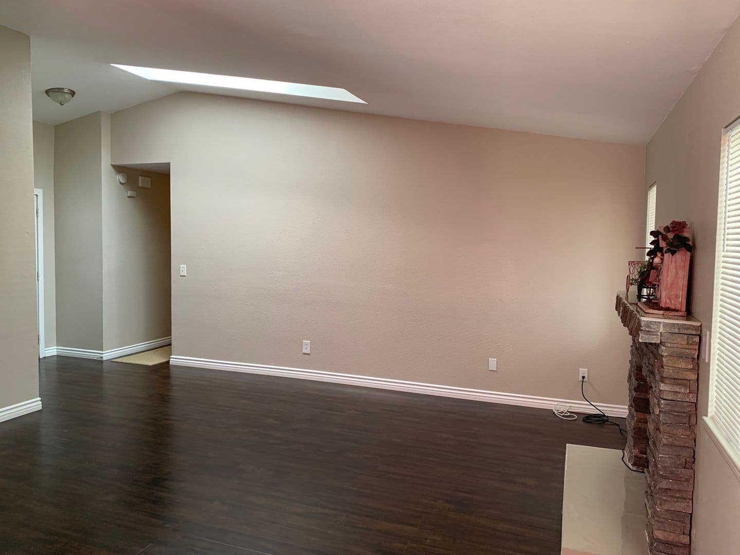 Victorville House: 16185 Tawney Ridge Ln