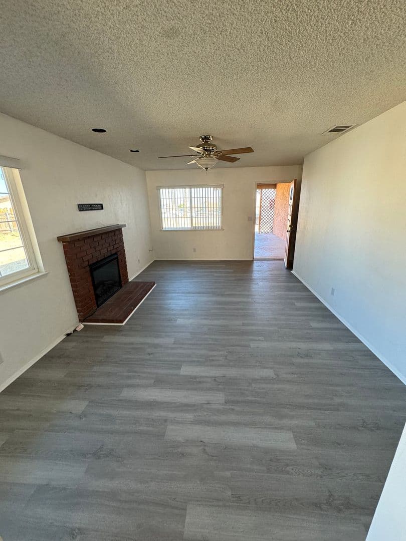 barstow House: 2032 Notre Dame ct