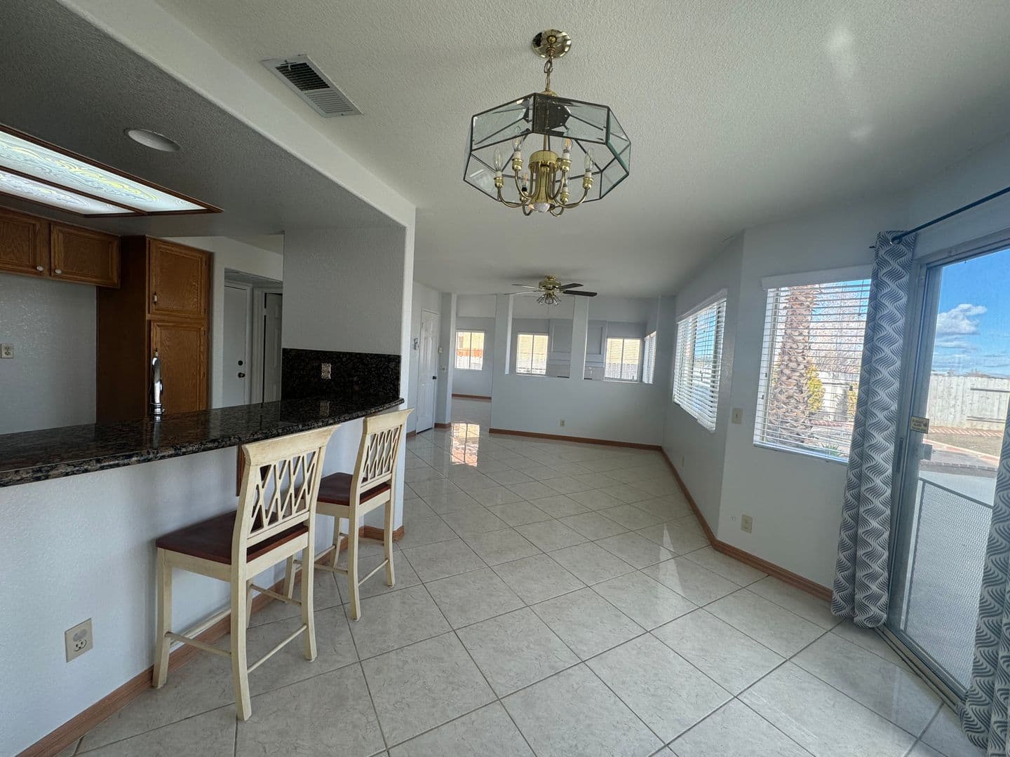 Victorville House: 12715 Sundown Rd.