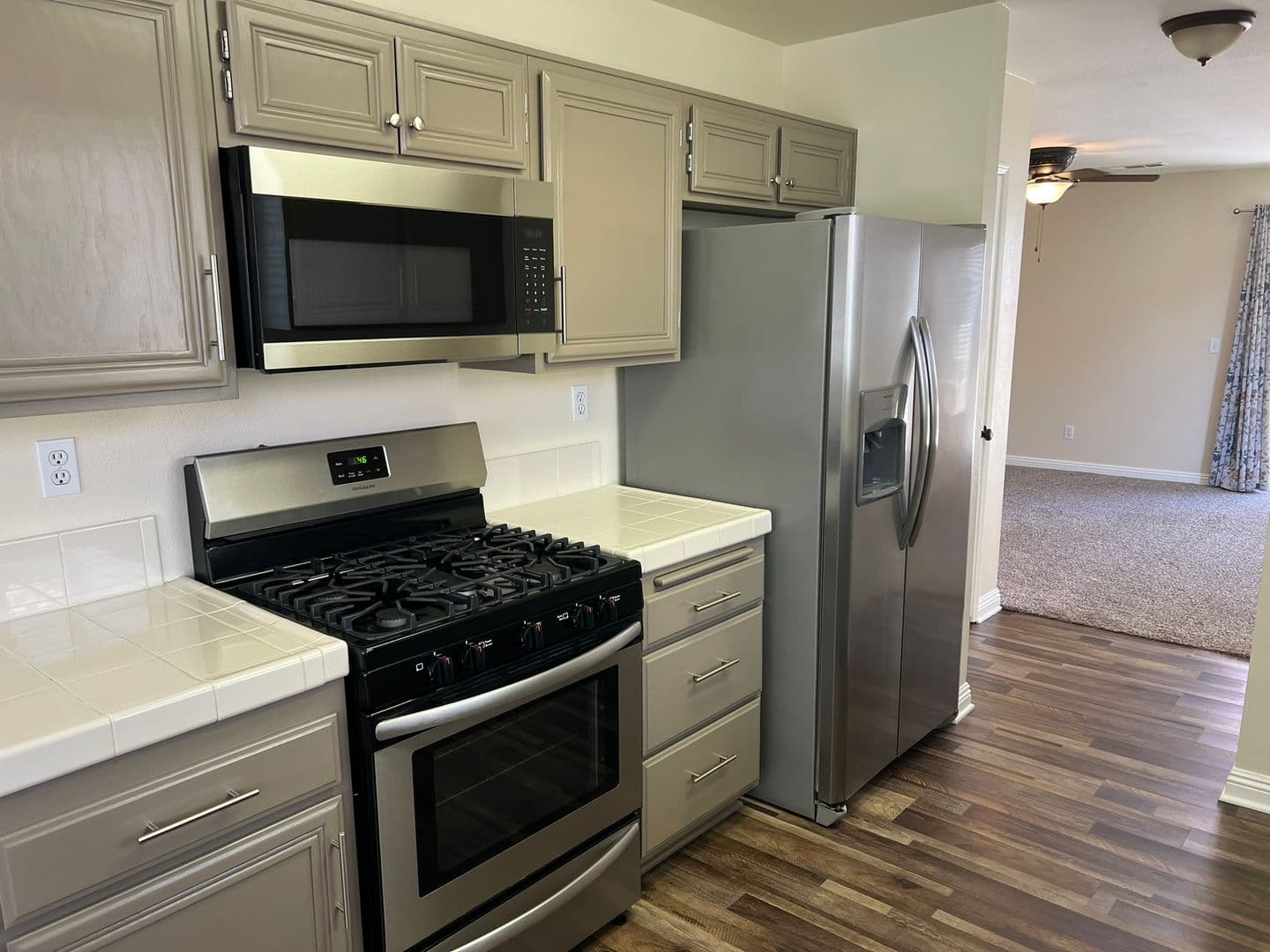 Apple Valley House: 11531 Oak Street