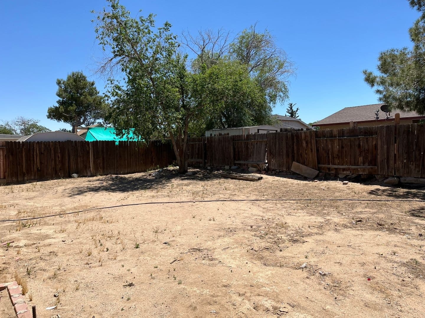 Adelanto House: 10443 Cimmeron Trail Dr
