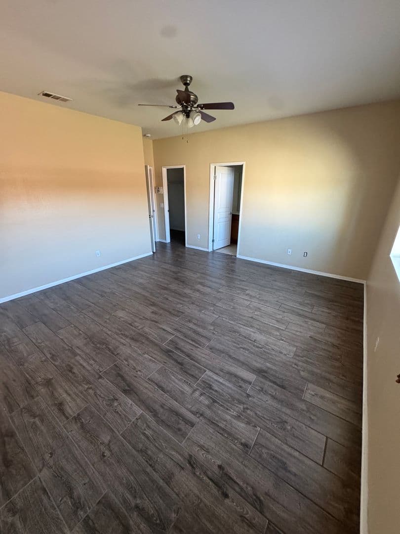 Victorville House: 16636 Desert Lily Street