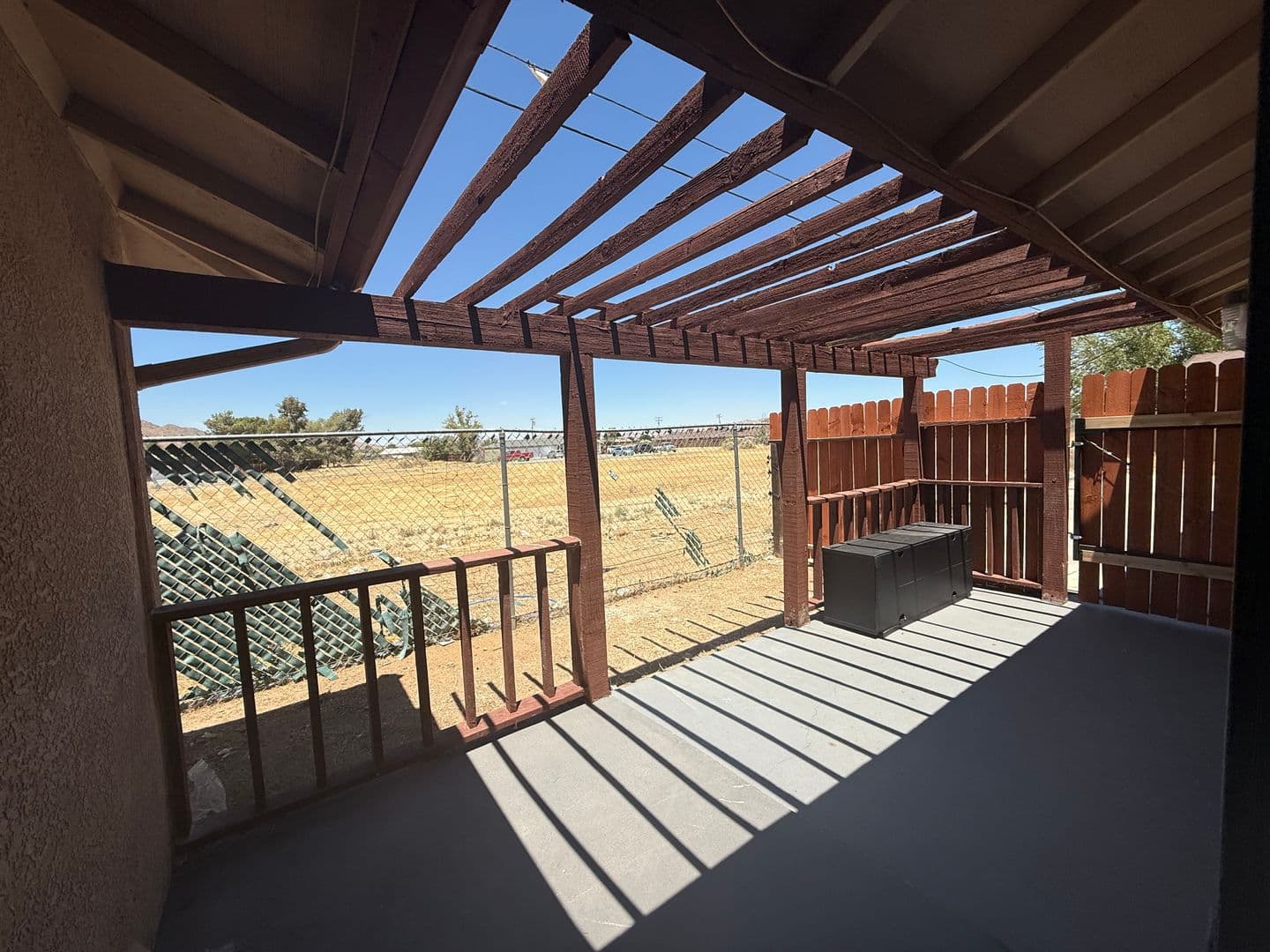 Apple Valley Apartment: 20318 Thunderbird