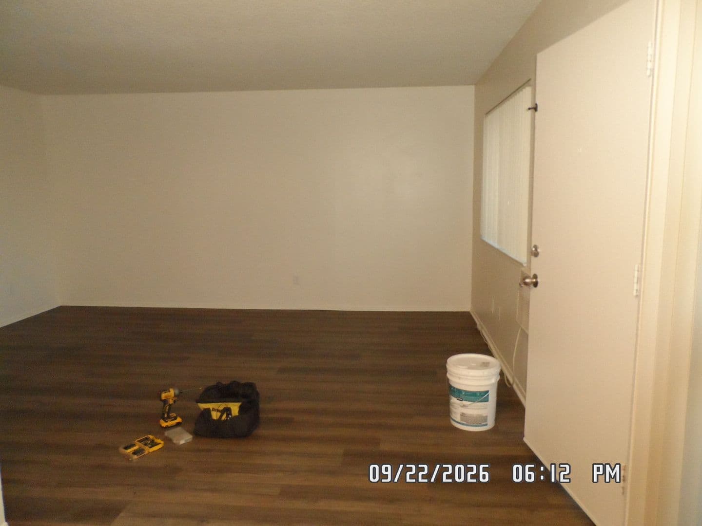 Apple Valley Apartment: 18344 Taloga Road